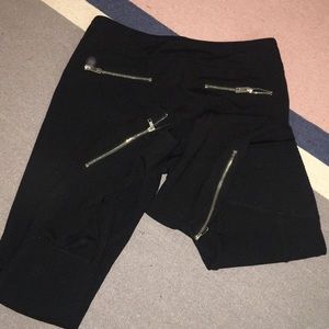 Skinny diesel pants with zippers